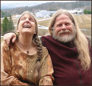 Tim Jennings and Leanne Ponder will join May 5 Song & Story Swap in Amherst